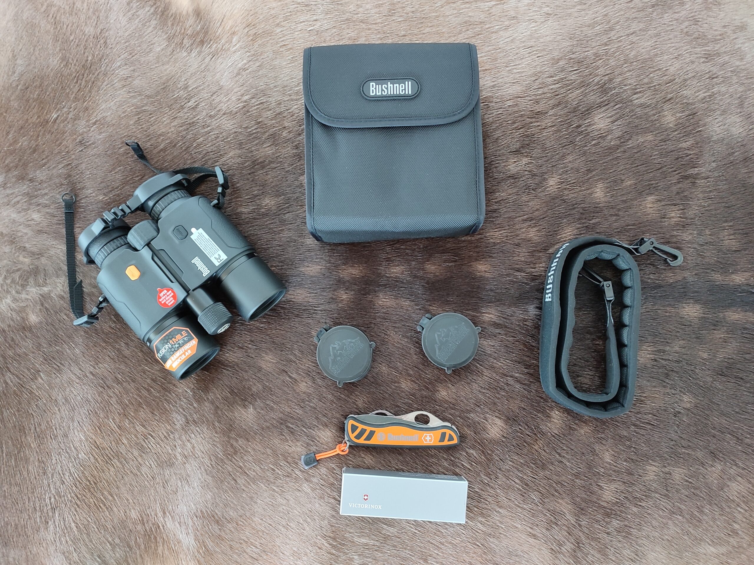 Bushnell Fusion 1 Mile Arc 10x42